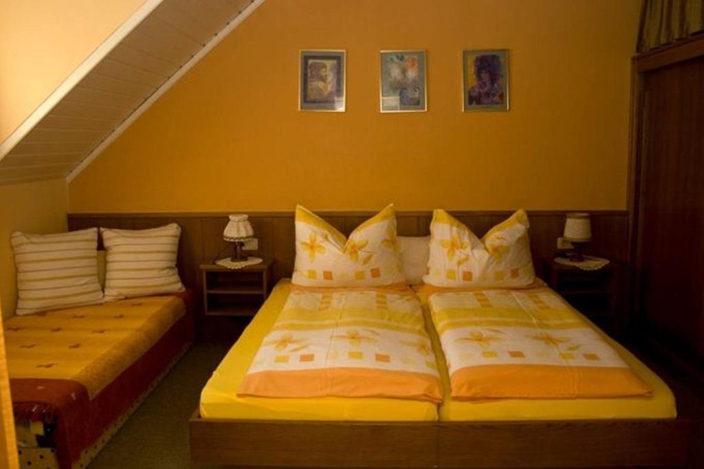 Zur Alten Schmiede Bad Kleinkirchheim Bilik gambar